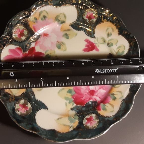 Vintage floral gold design plate| 8.5/10 - Picture 9 of 10